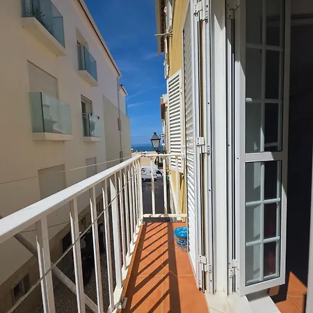 Apartment & Sea View